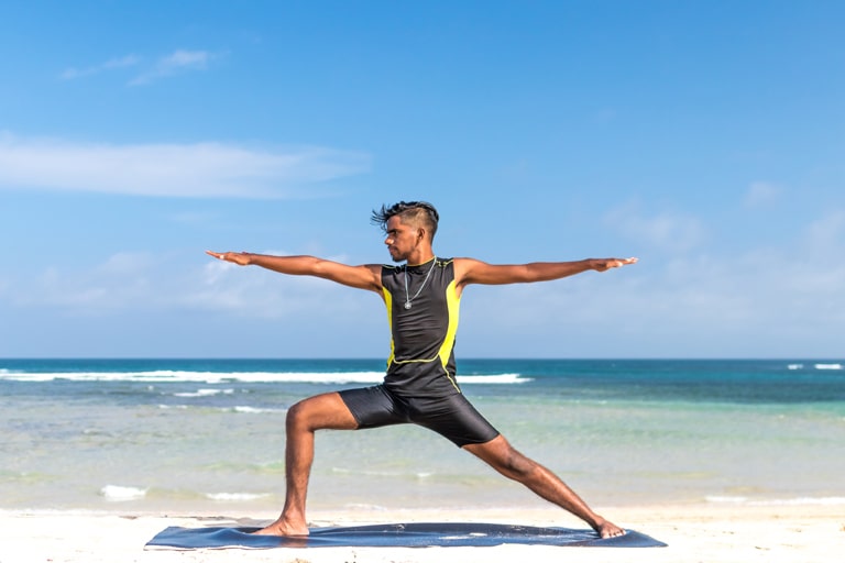 Yoga For Men To Stay Fit, Fresh And Healthy